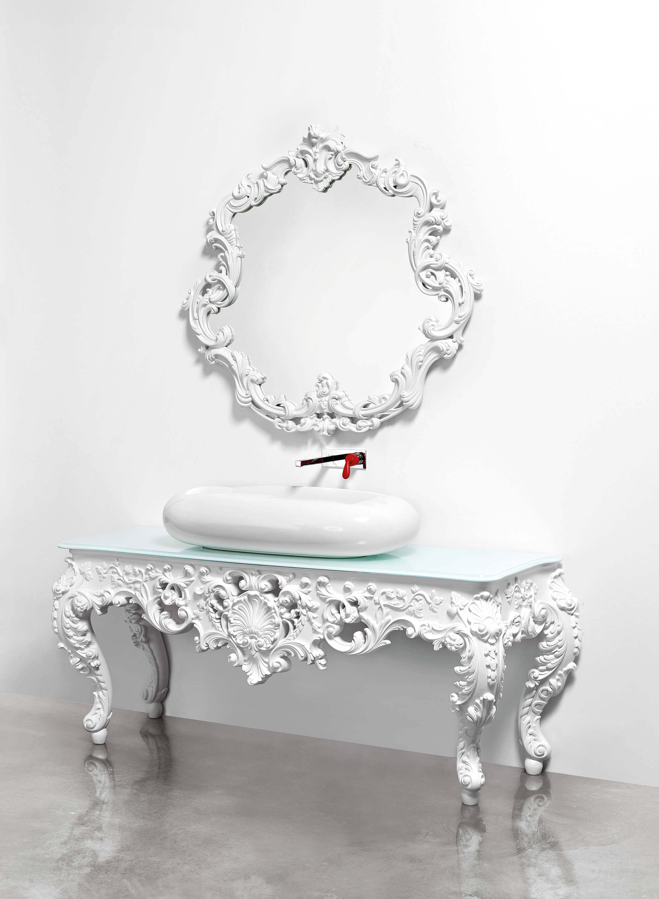 New Antiques Mirror White