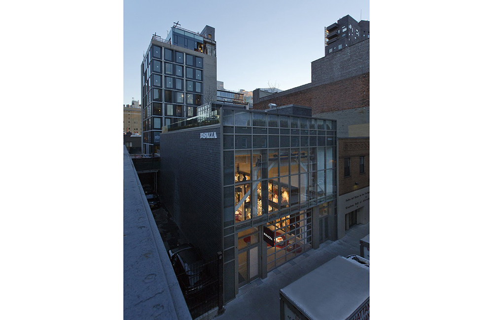 NEW YORK FLAGSHIP STORE