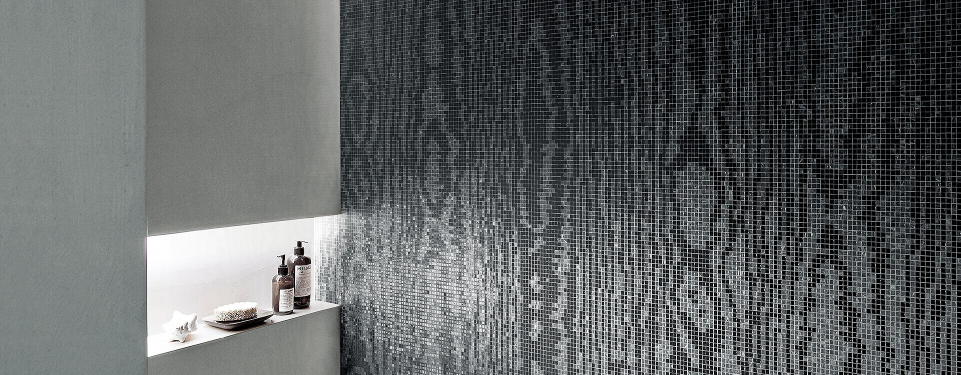 Moire Black